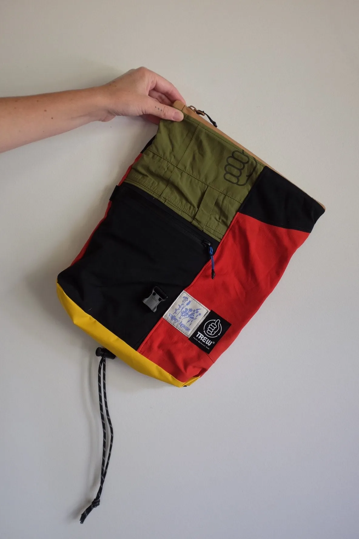 [AFTERLIFE] Upcycled Roll-Up Bike Bags