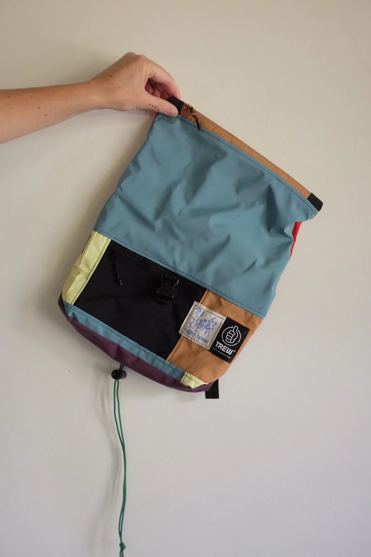 [AFTERLIFE] Upcycled Roll-Up Bike Bags