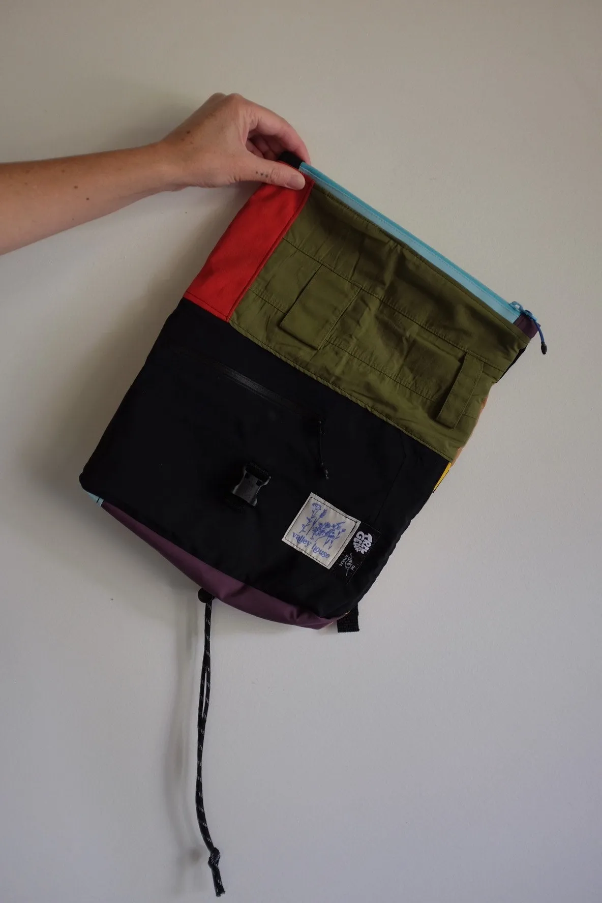 [AFTERLIFE] Upcycled Roll-Up Bike Bags