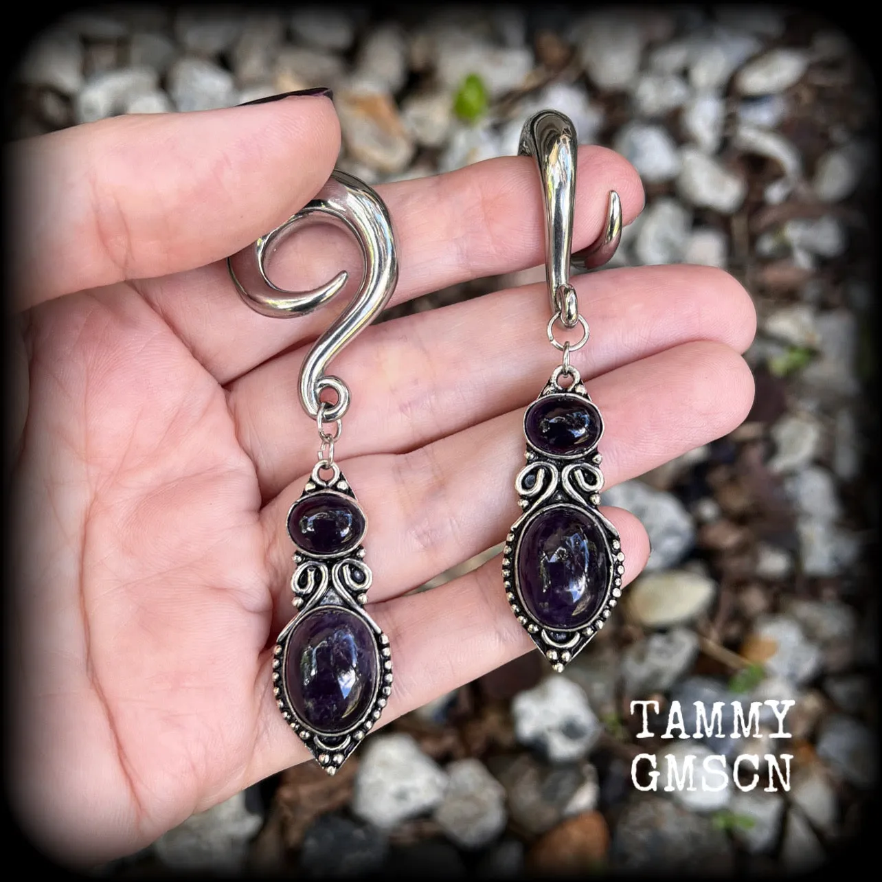 Amethyst ear gauges-Gauged earrings