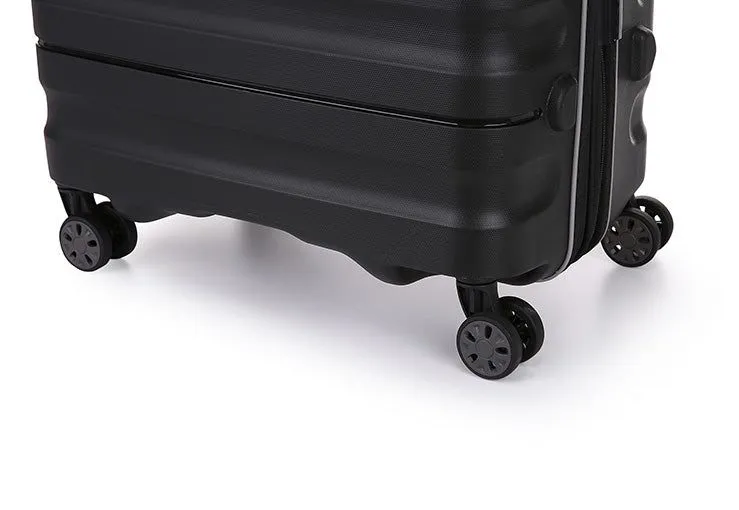 Antler - Lincoln Large 80cm Hardside 4 Wheel Suitcase - Black