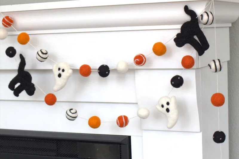 Black Cat & Ghost Halloween Garland- Orange, Black & White, Swirls & Dots