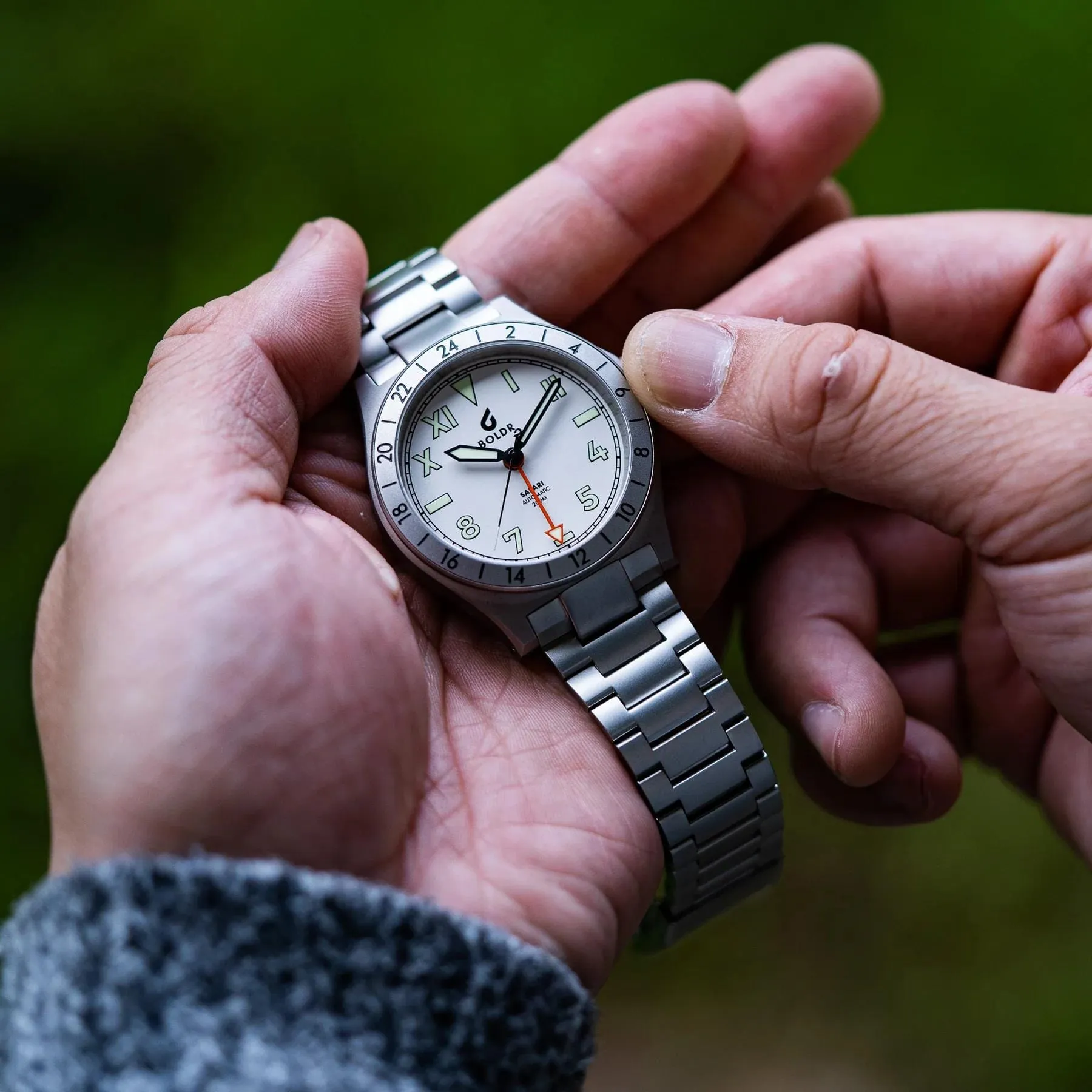 Boldr Safari GMT Tarangire California Dial - Matt White