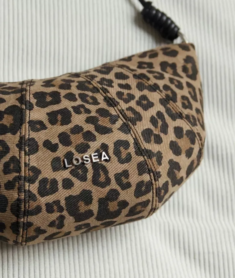 CROISSANT leopard print shoulder bag | New Arrival