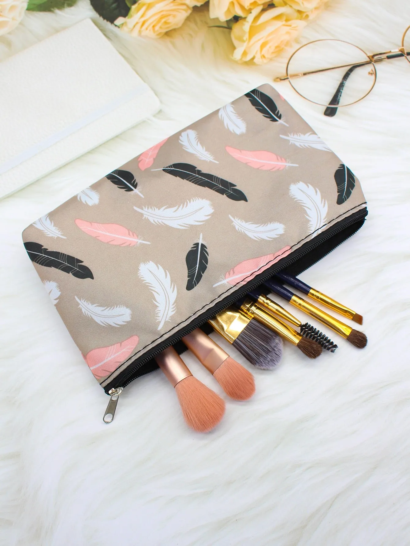 Feather Makeup Bag Cosmetic Organizer Toiletries Bag Makeup Organizer Zip Pouch