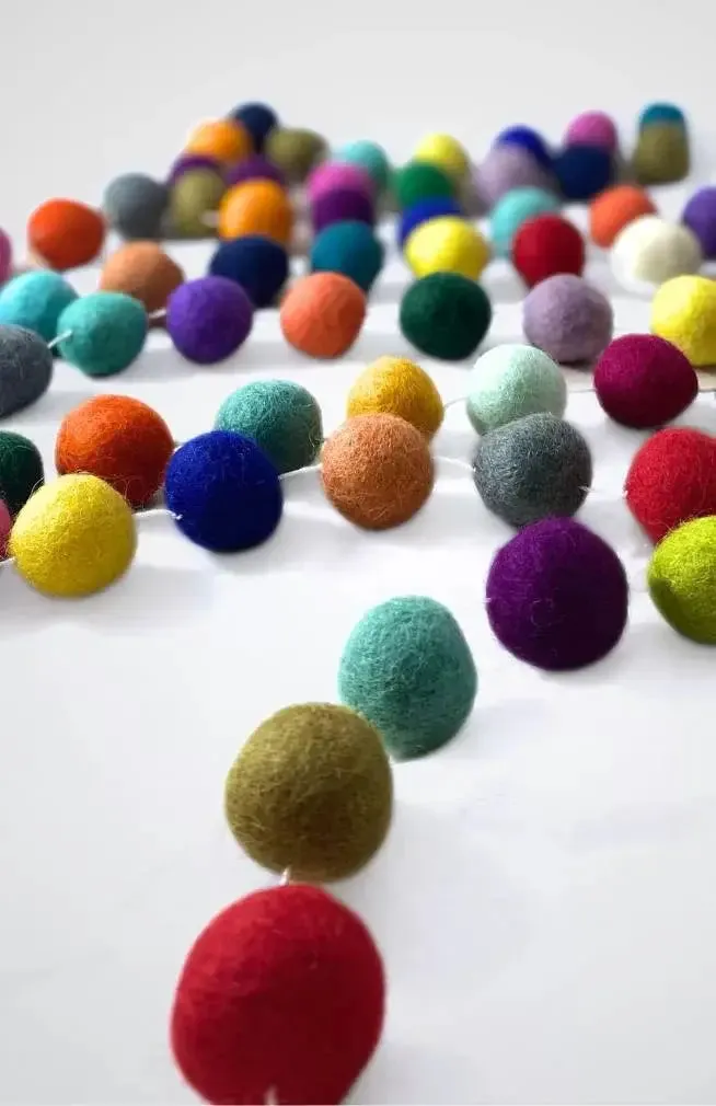 Handfelted Ball Garland - Turquoise