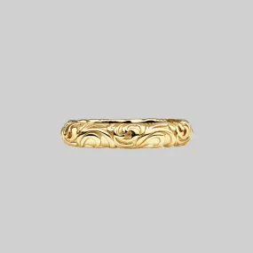 MAUD. Scroll Detail Band Ring - Gold