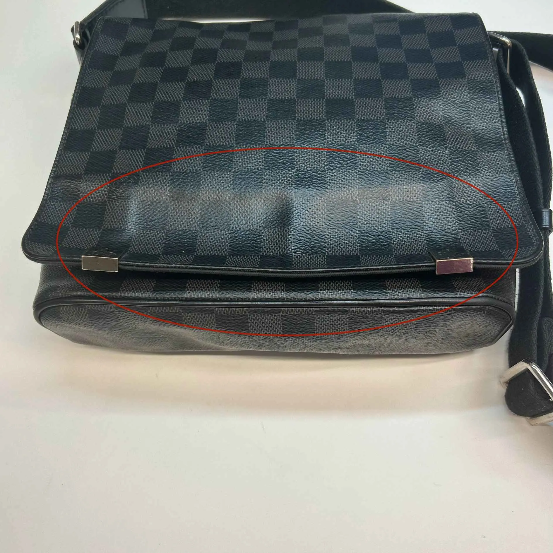 Men's District Damier Messenger Bag Black