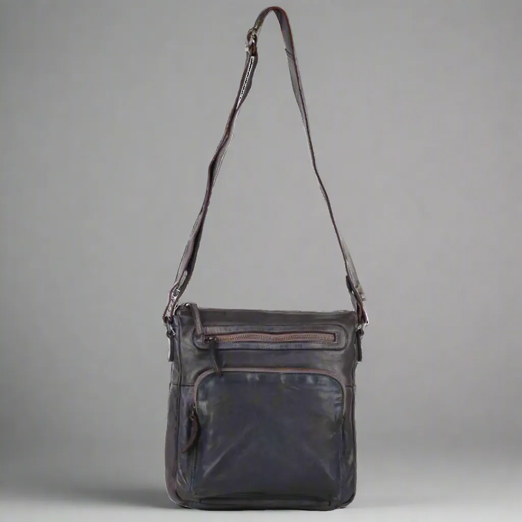 MET Front Organizer Crossbody Bag