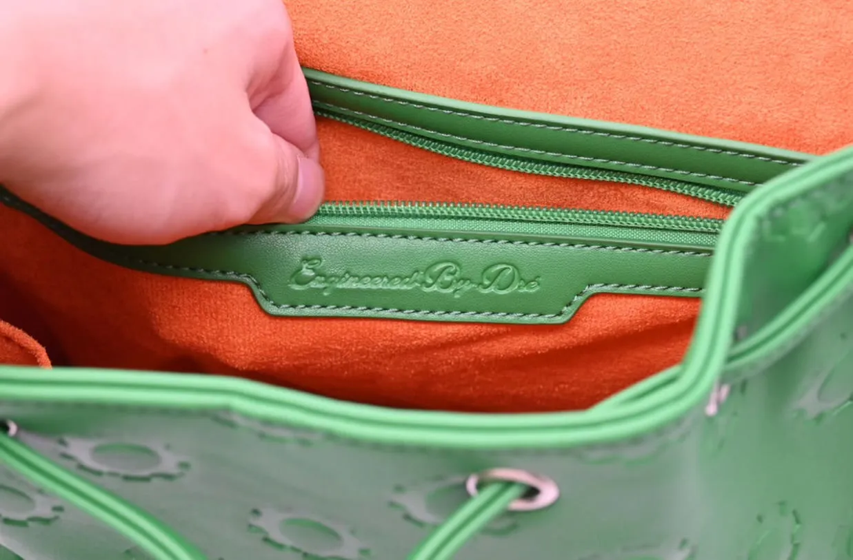 "Travel Gear" Backpack (BOTTEGA GREEN)