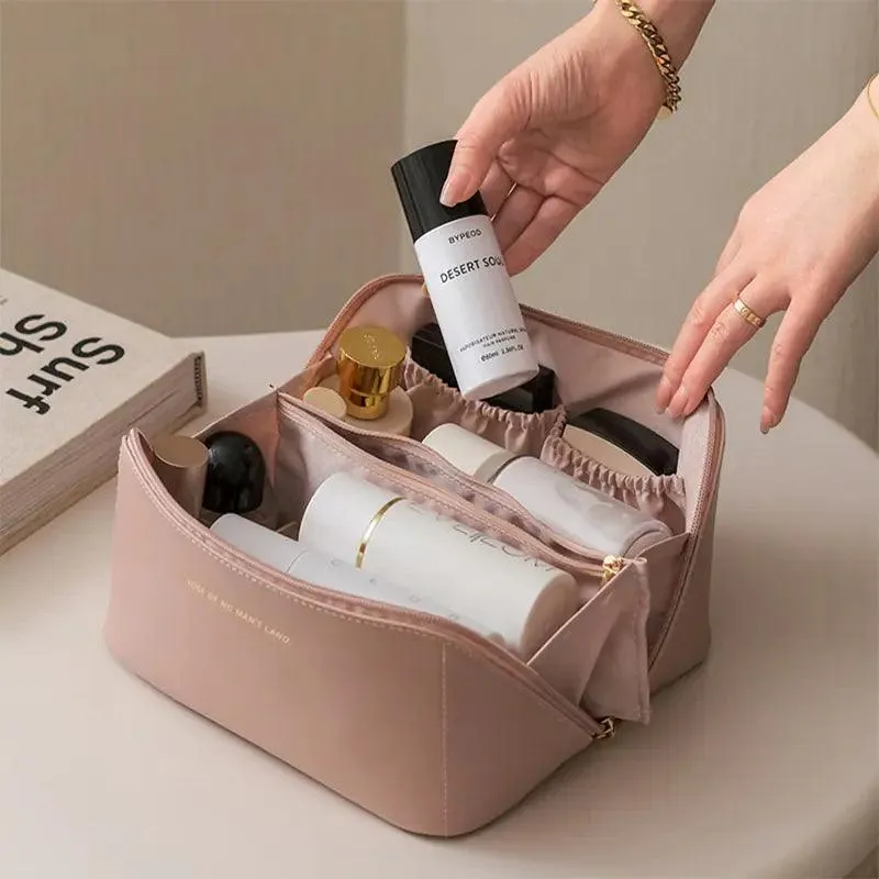 Rose - High-Capacity Leather Cosmetic Organizer