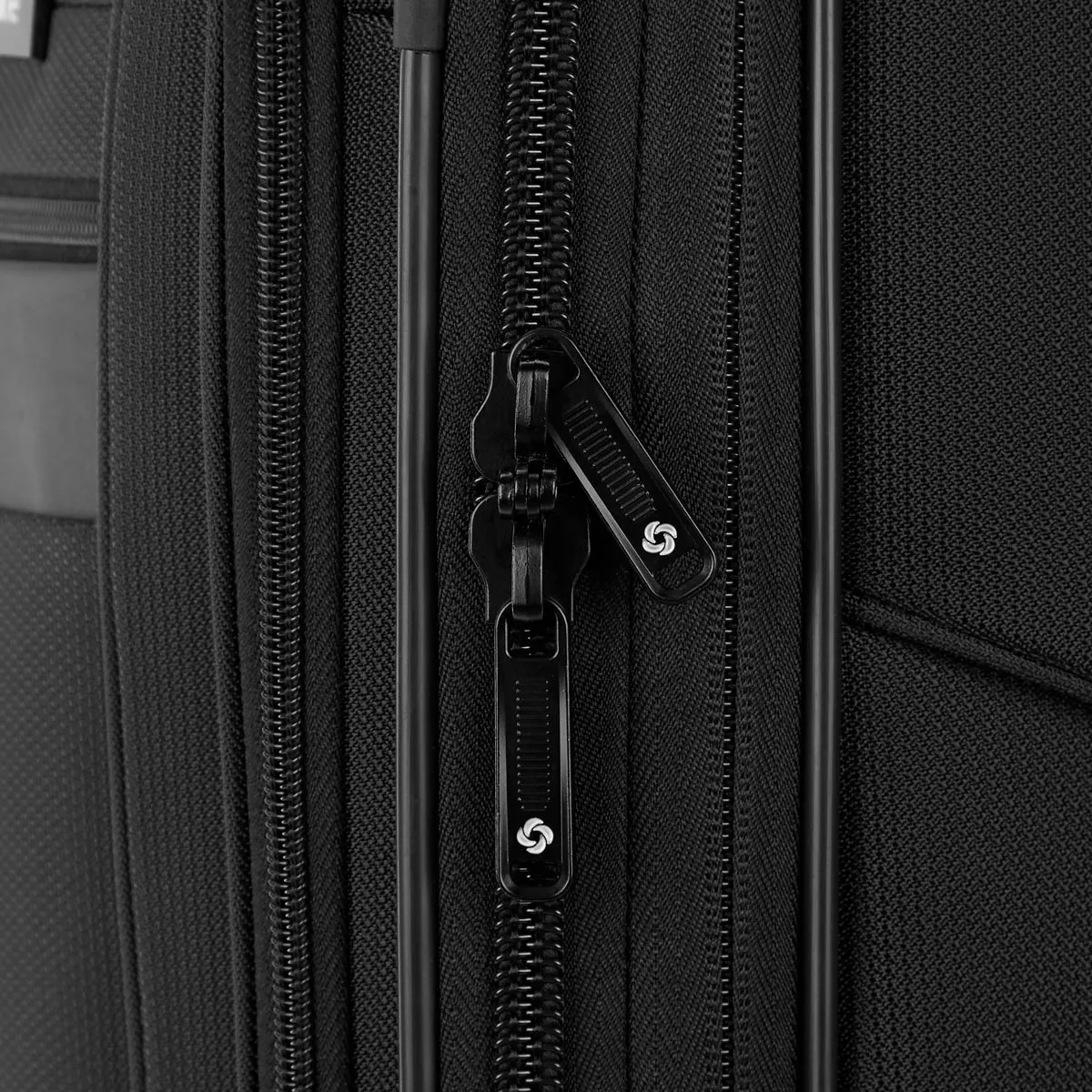 Samsonite Ascella 3.0 Expandable Large Spinner