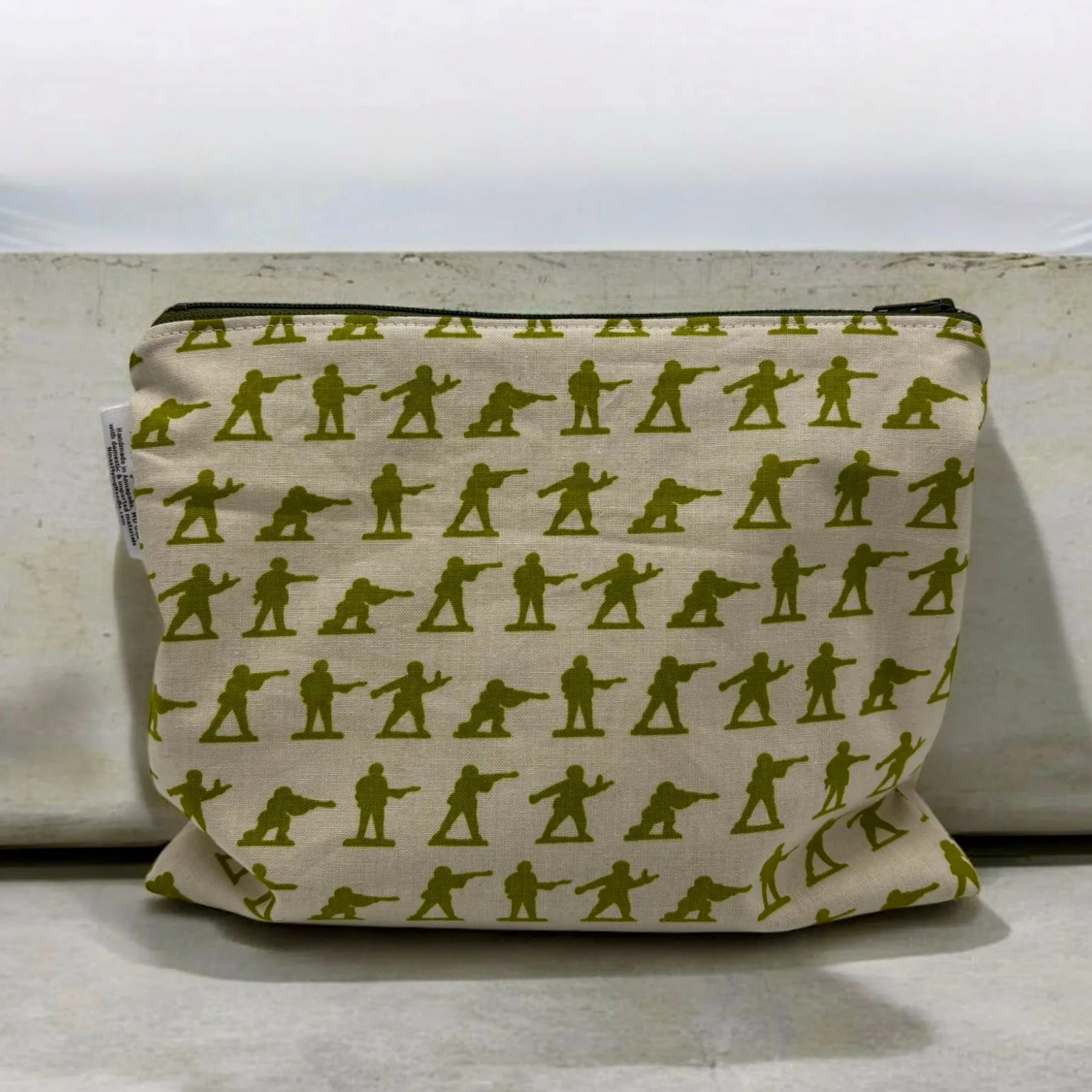 Sandwich Sized Reusable Zippered Bag Toy Soldier