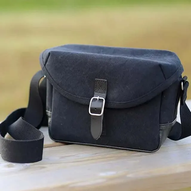 Small Shoulder Bag - Camera Bag Design / Black -, Cross Body Bag