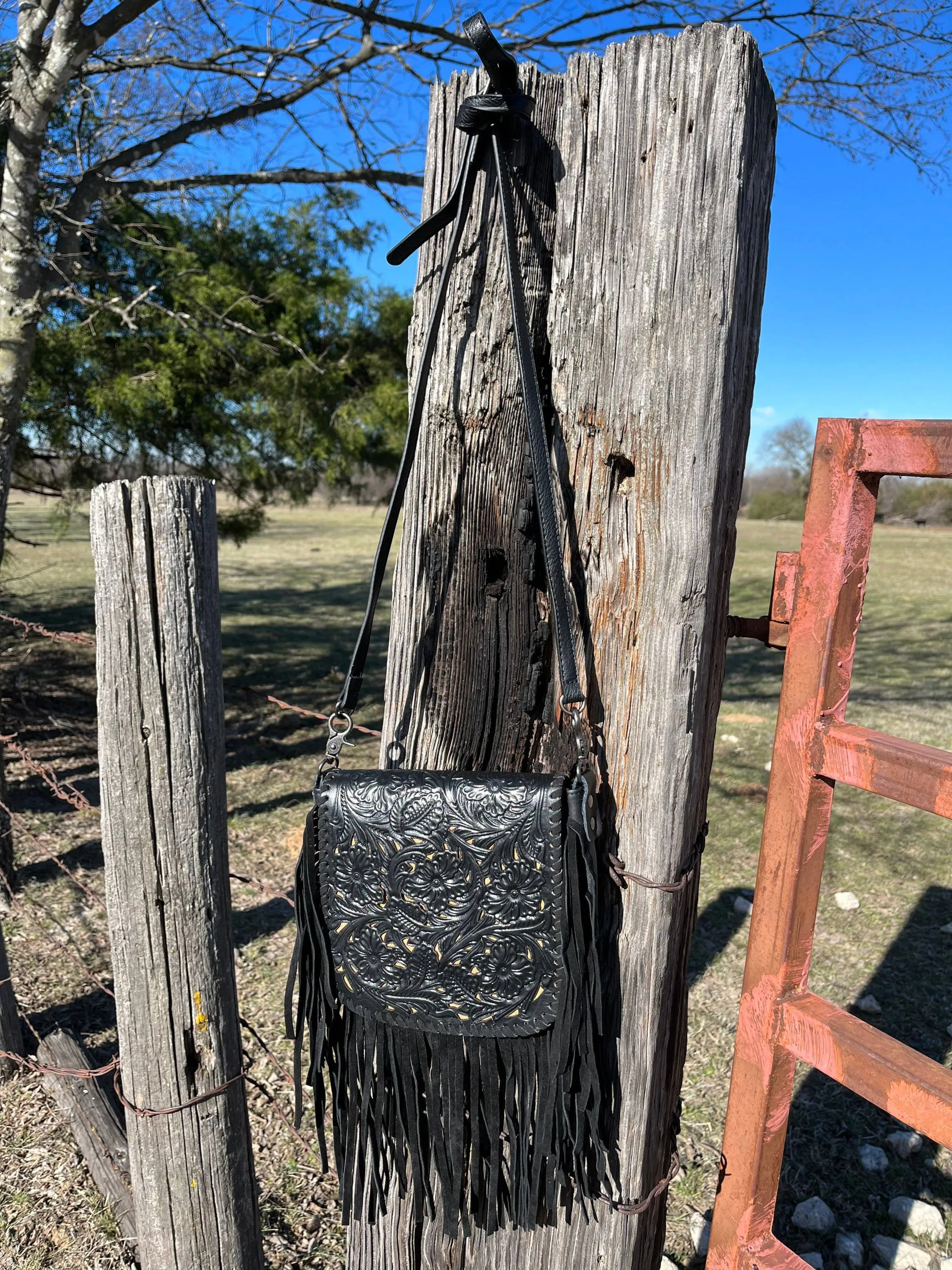 THE LEXIE CROSSBODY - BLACK - Laser Cut Crossbody Purse