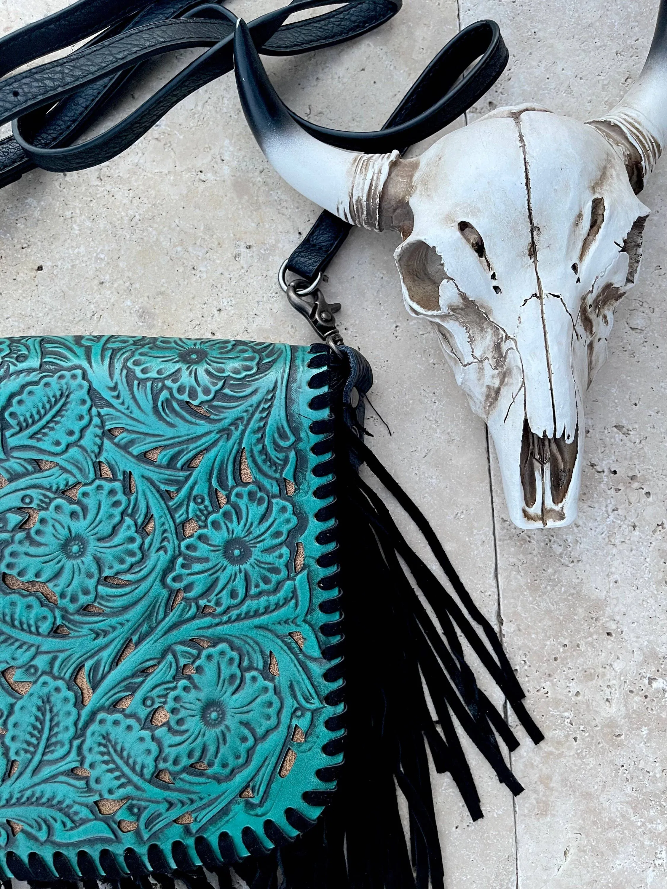 THE LEXIE CROSSBODY - TURQUOISE/ BLACK - Laser Cut Purse