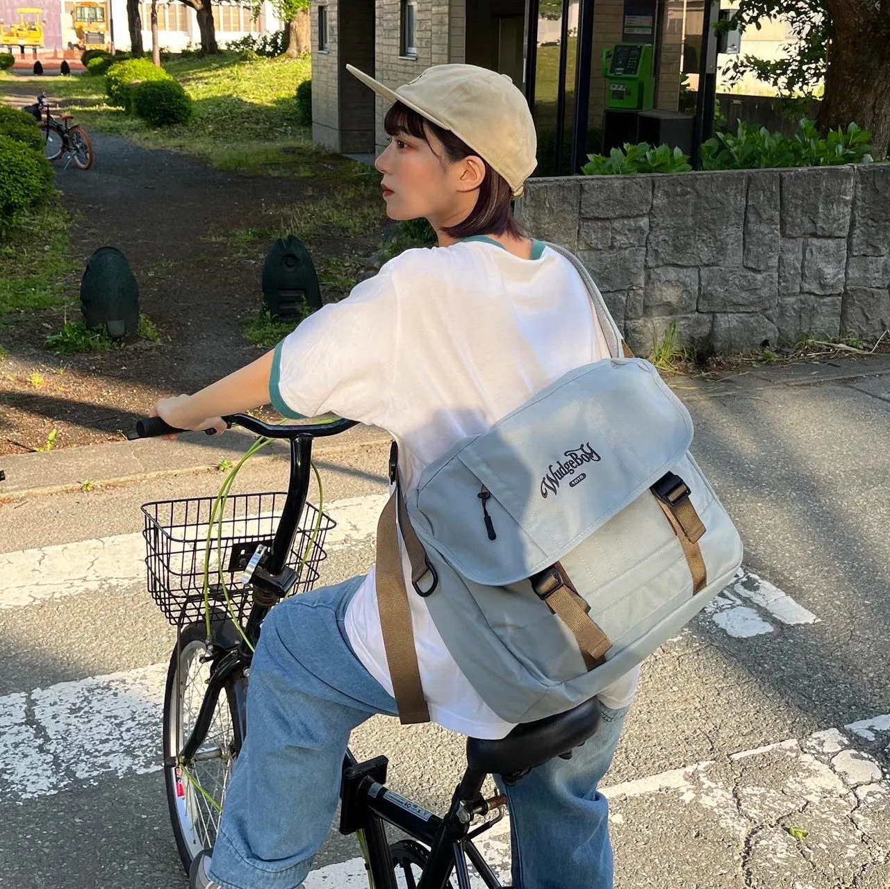 WudgeBoy messenger bag